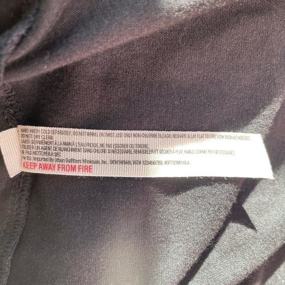 Free People Peekaboo Scalloped Lace Slip Dress in Black Size Small - Picture 9 of 10